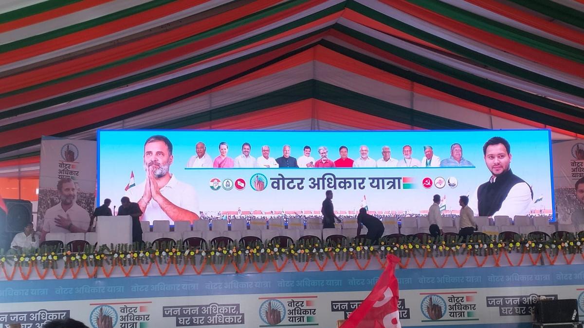 rahul-gandhi’s-vote-adhikar-yatra-live-updates:-leader-of-opposition-leaves-for-bihar