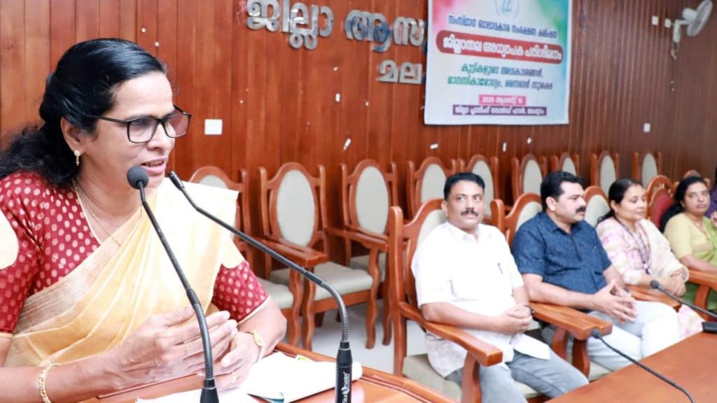 Child Rights Panel Launches Training Program for High School Teachers