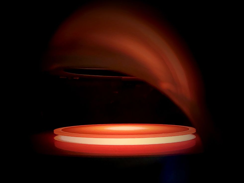 Wonky Graphene Could Sharpen Proton Therapy
