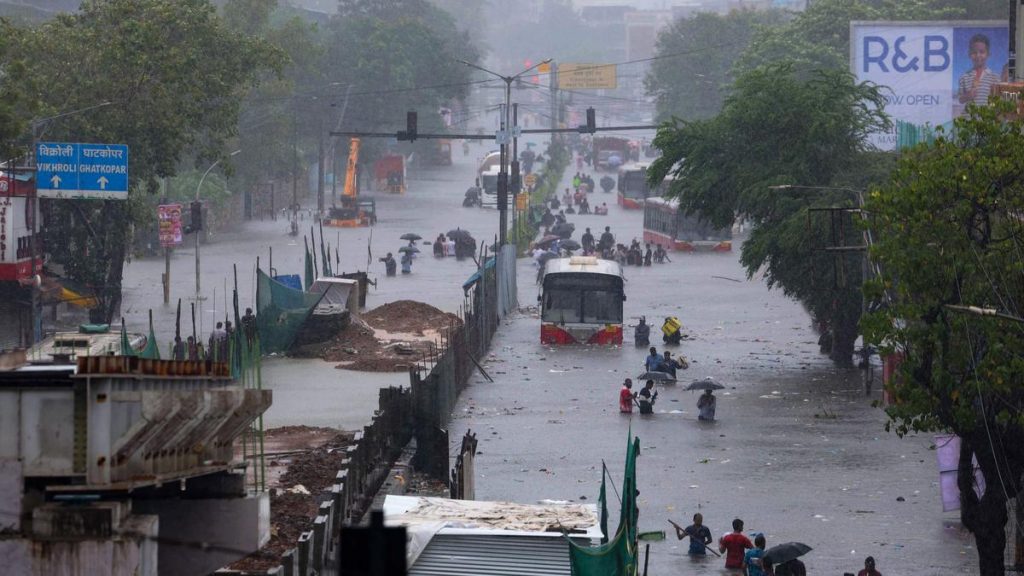 Tragedy Strikes Maharashtra: Electrocution Claims Six Lives in Jalgaon and Mumbai