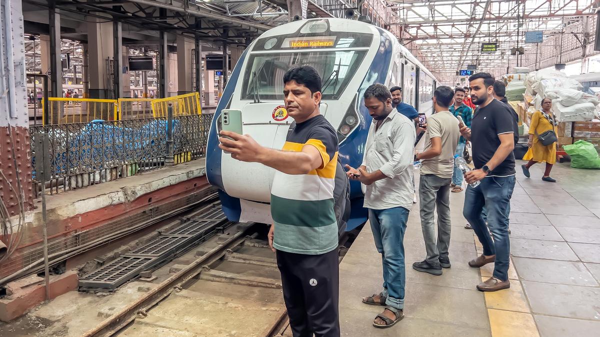 solapur-csmt-mumbai-vande-bharat-express-to-run-with-20-coaches-from-august-28