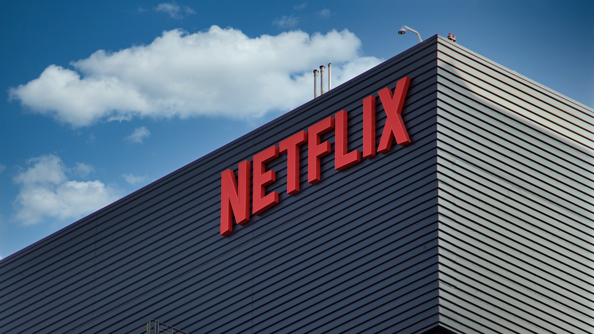 This Creative Phishing Scam Uses Netflix Job Offers to Steal Facebook Credentials