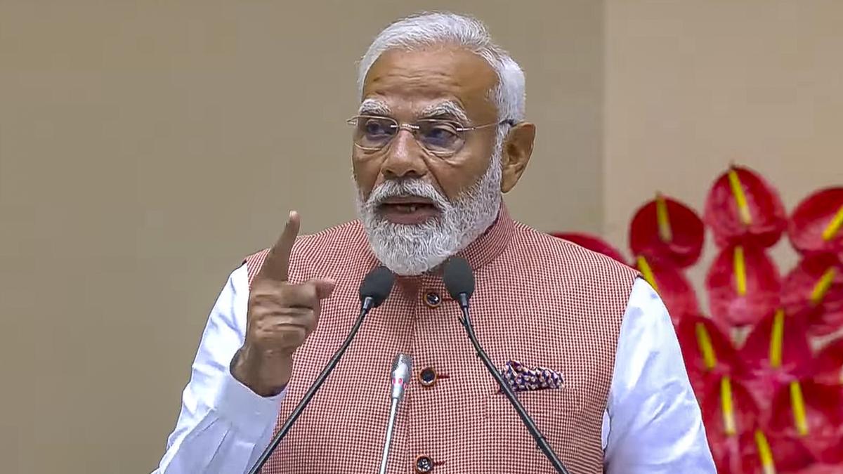 pm-modi-to-visit-gujarat-on-august-25-and-26-to-inaugurate-awas-yojana-houses