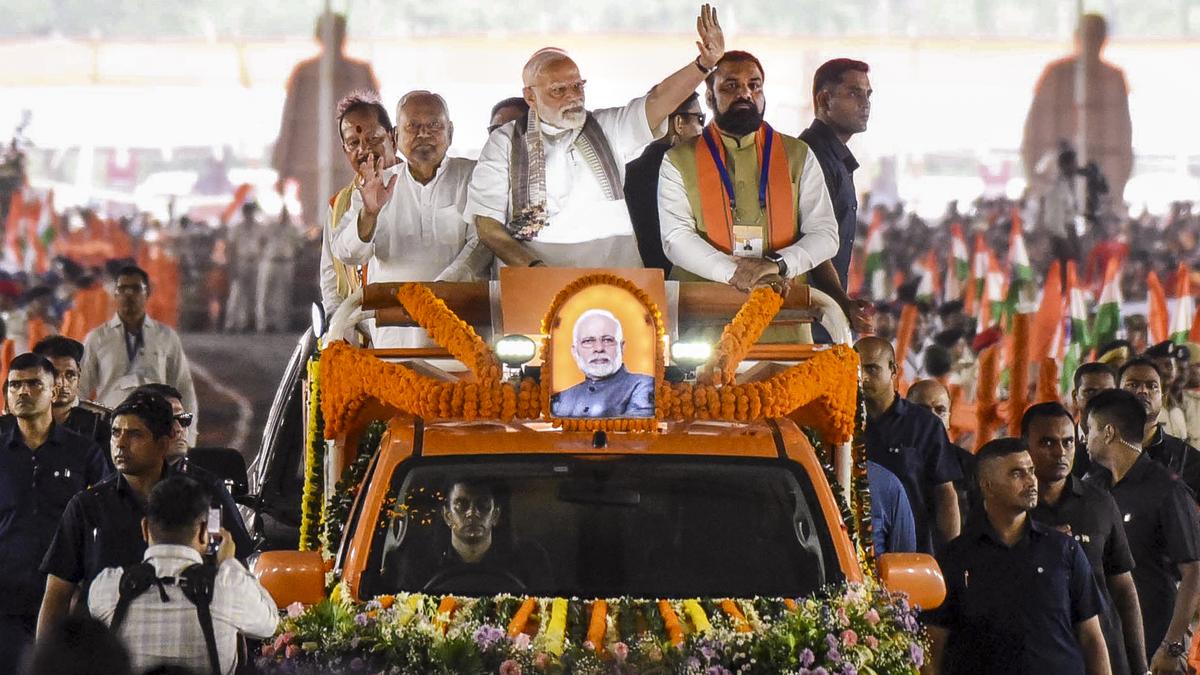 pm-modi-inaugurates,-lays-foundation-stone-of-development-projects-worth-around-₹13,000-crore-in-bihar;-slams-previous-congress-rjd-regime-for-no-projects-in-state