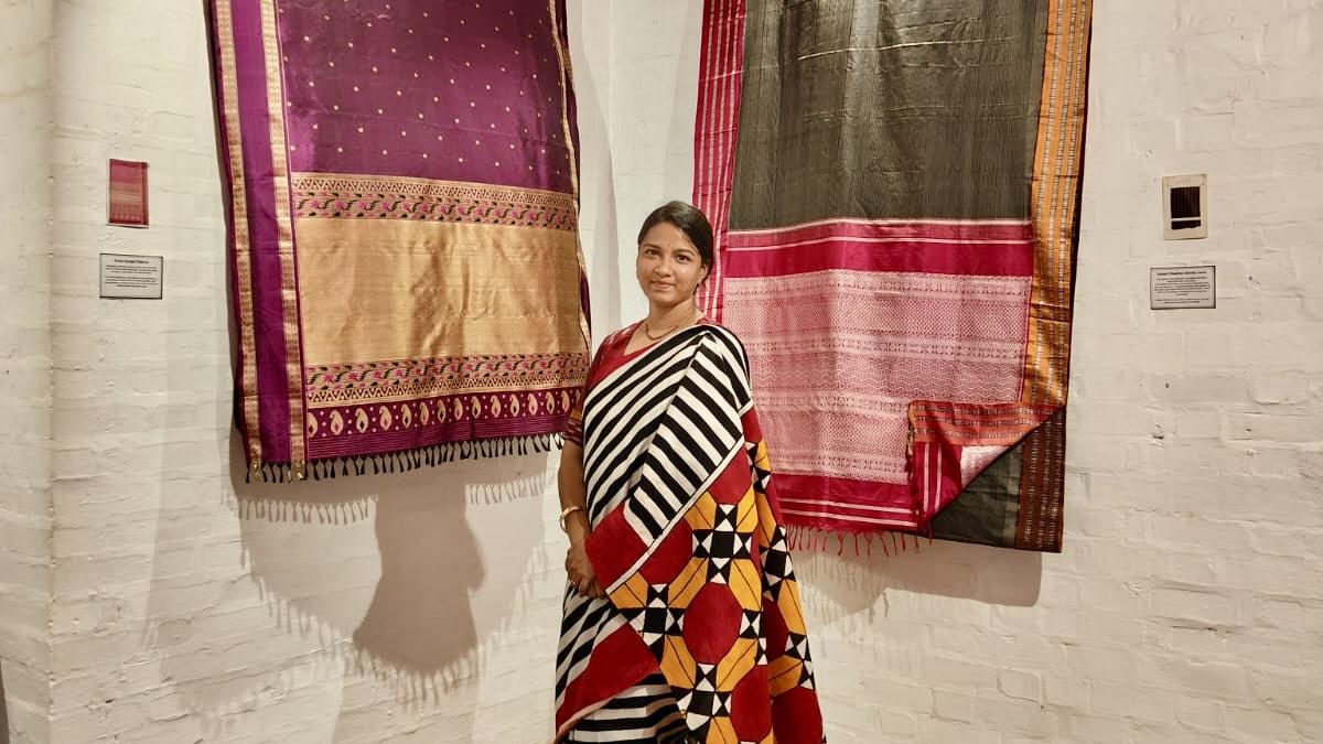 how-a-chennai-it-professional-weaved-a-new-passion-during-her-daily-commute-to-work