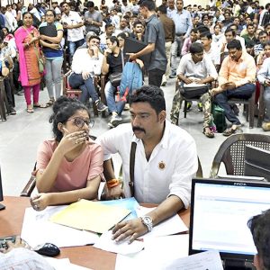 second-round-of-cet-neet-counselling-delayed,-will-impact-engineering-admission-in-karnataka