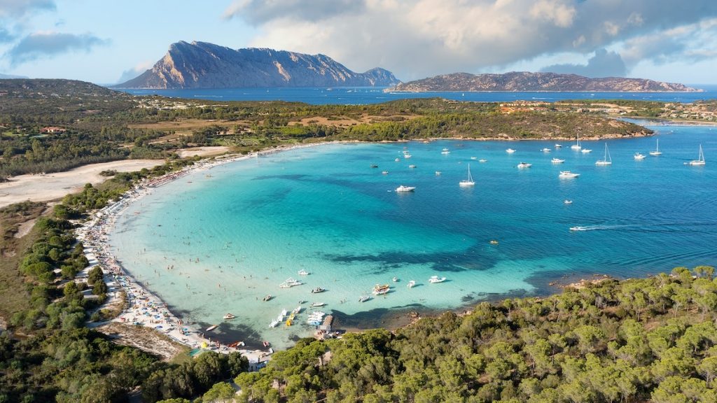5 ways to explore Italy’s great outdoors