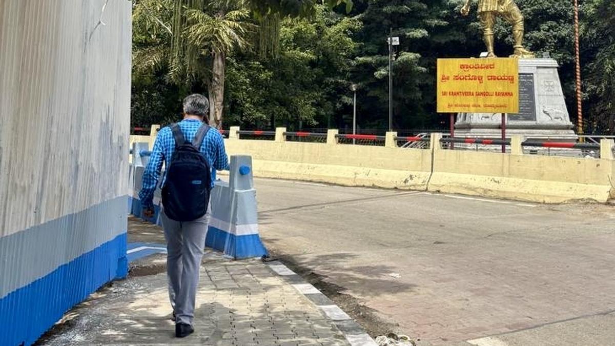 neglected-walkway-linking-indiranagar-domlur-restored-after-social-media-post-by-a-canadian-man