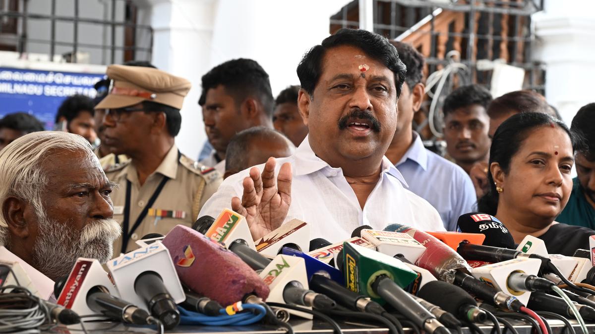 many-memoranda-of-understanding-signed-by-dmk-government-remain-only-on-paper:-nainar-nagenthran