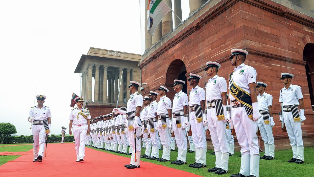 vice-admiral-sanjay-vatsayan-assumes-charge-as-vice-chief-of-naval-staff