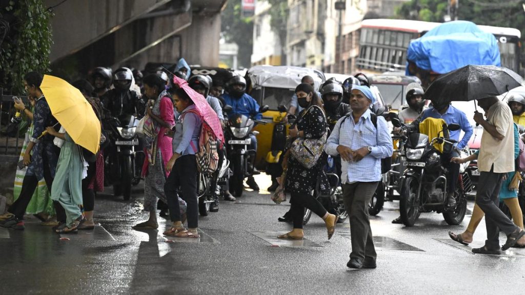 Telangana Braces for Heavy Rains in Seven Districts on September 1