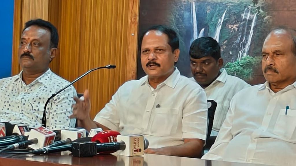 *Karnataka Bhovi Development Chief to Resign Amid Corruption Allegations*