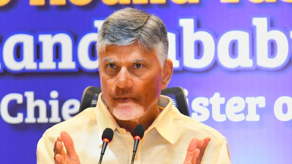 andhra-pradesh-chief-minister-chandrababu-naidu-calls-for-strengthening-the-local-bodies-financially