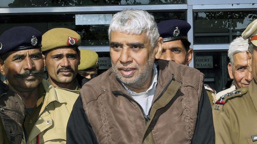 High Court Suspends Life Sentence of Satlok Ashram Leader Rampal in Death Case