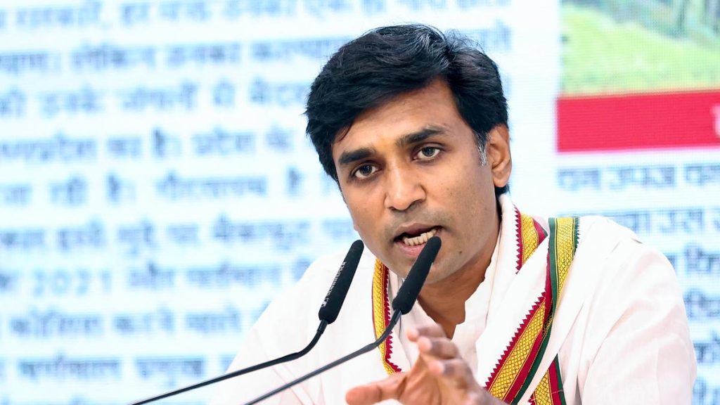 Congress Urges Modi Govt to Implement Article 15(5) in Winter Session