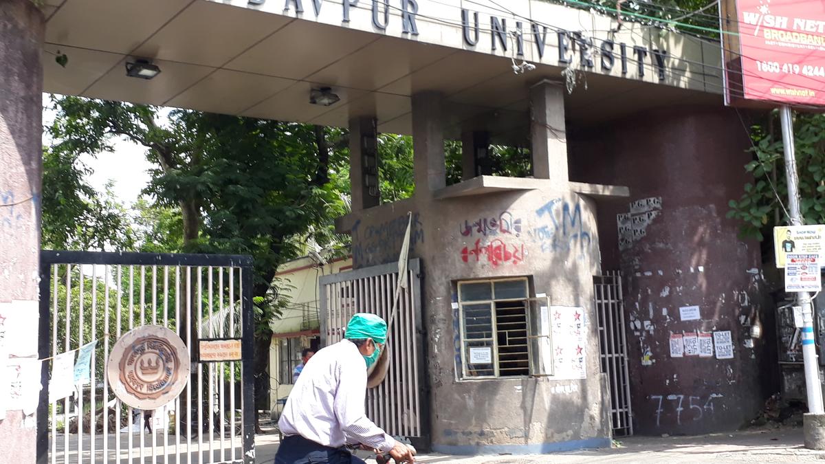 among-state-public-universities,-bengal’s-jadavpur-is-no.-1-this-year-in-nirf