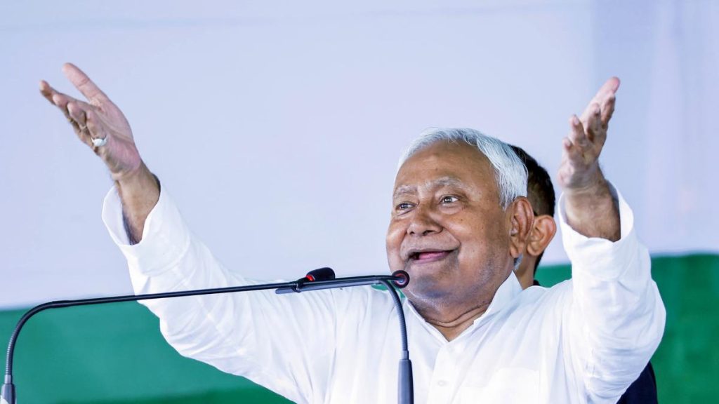 Bihar CM Increases Stipend for Anganwadi Workers and Helpers