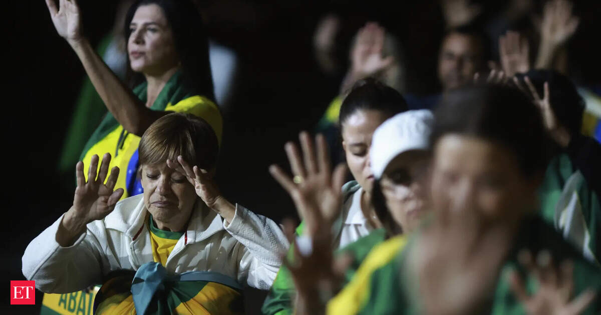 Bolsonaro supporters pack Brazil streets ahead of coup verdict