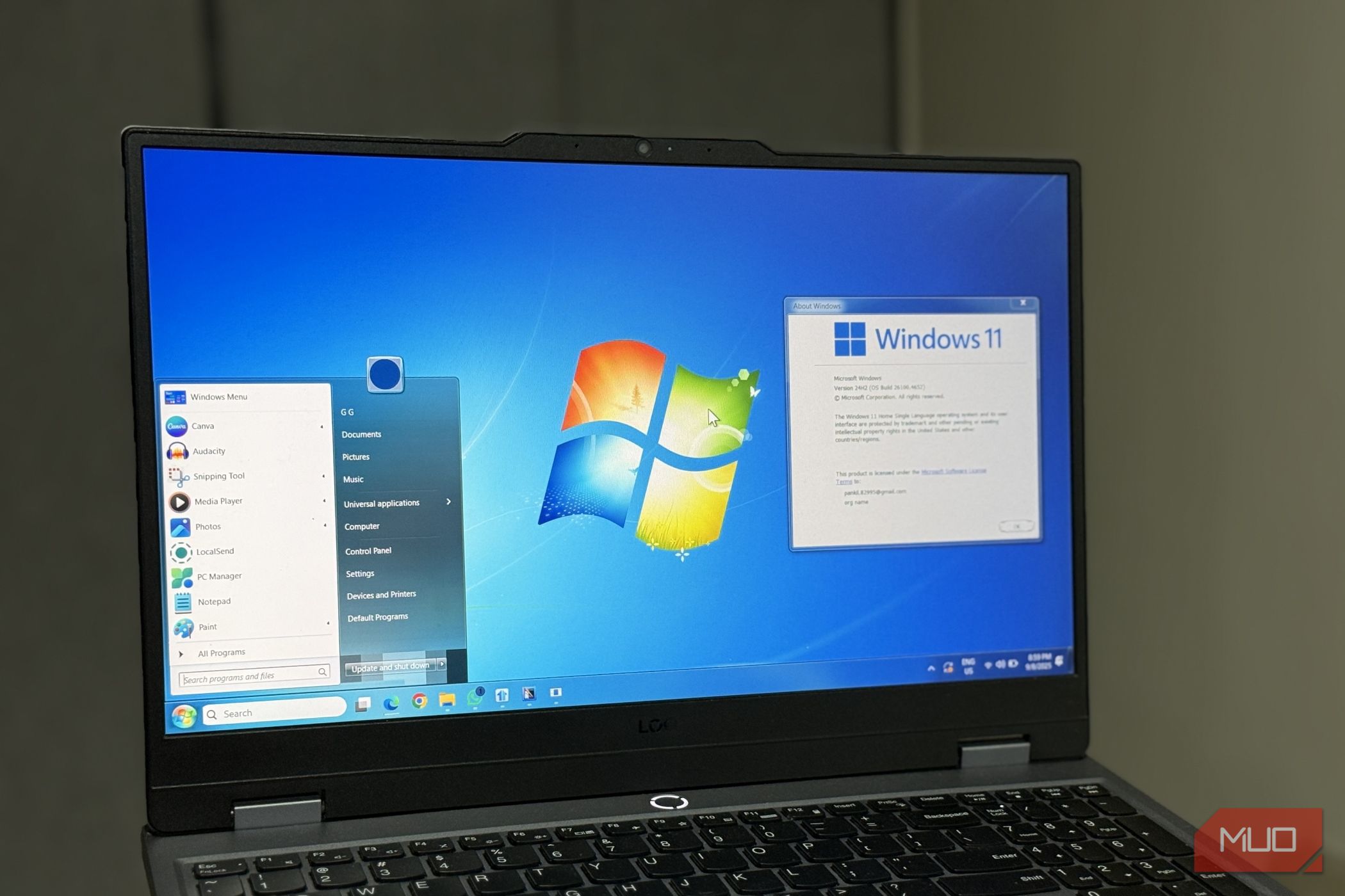 I made Windows 11 look like Windows 7 and it actually works better