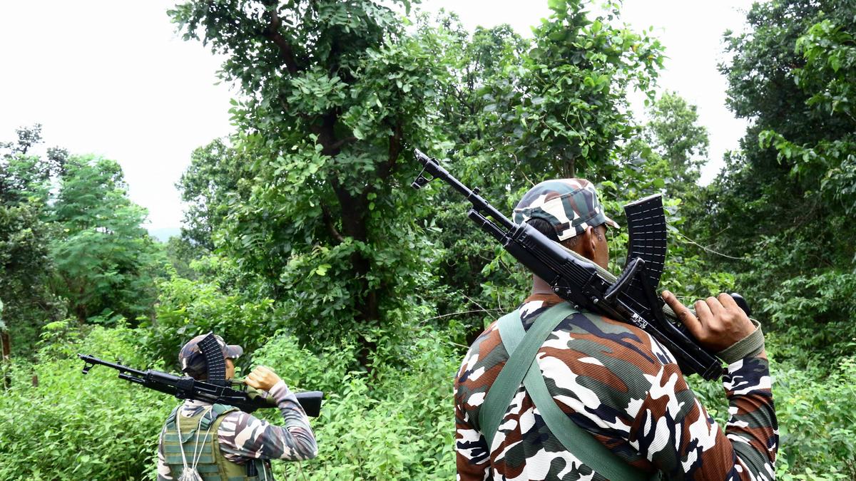 maoist-with-₹8-lakh-bounty-killed-in-encounter-in-chhattisgarh’s-kanker