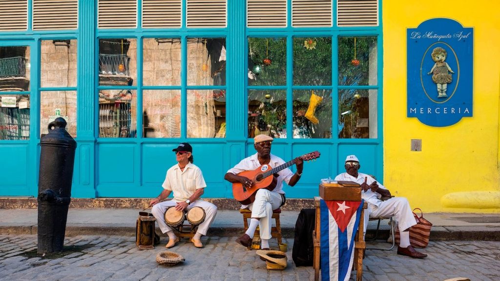See the best of Cuba with these two classic itineraries