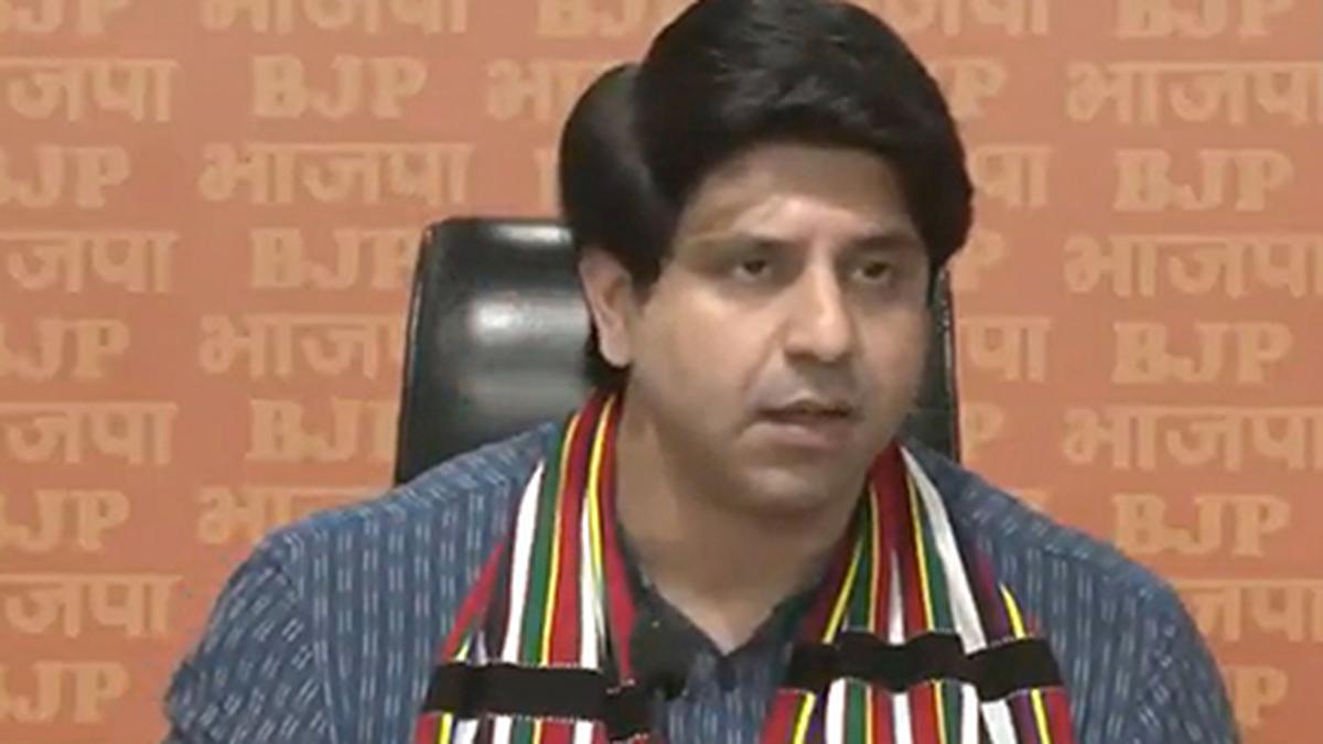 ‘vote-chori’-scripted-abroad,-alleges-bjp;-‘ridiculous’,-says-congress