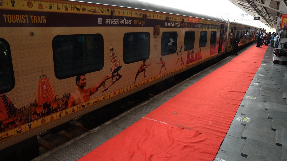 bharat-gaurav-train-to-varanasi-on-october-5