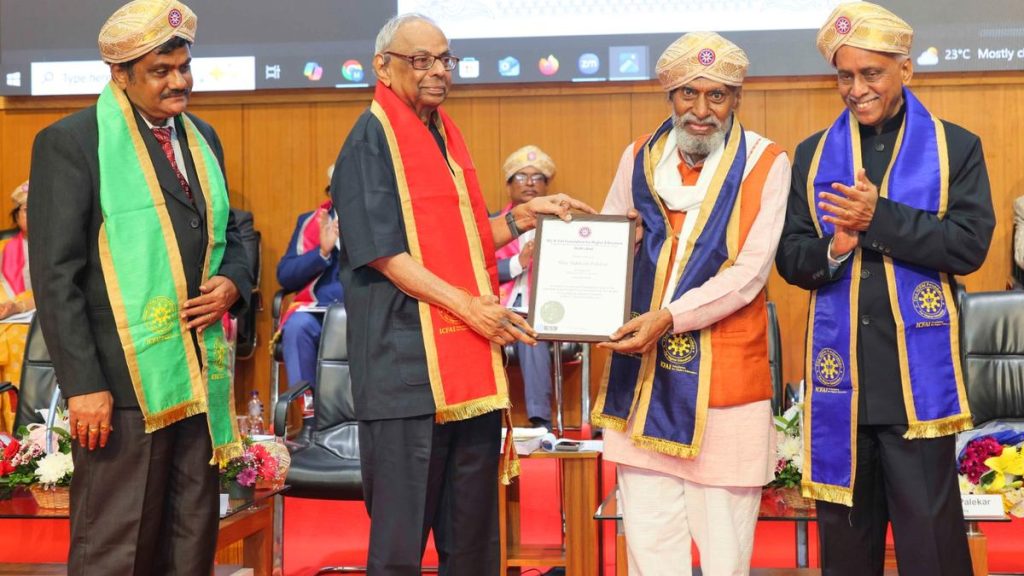 Ex-RBI Governor Stresses Collective Efforts for Viksit Bharat