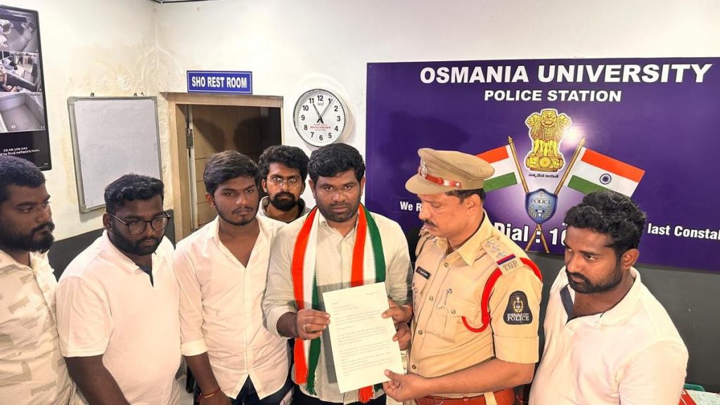 TPCC Files Complaint Against KTR, Seeks Apology