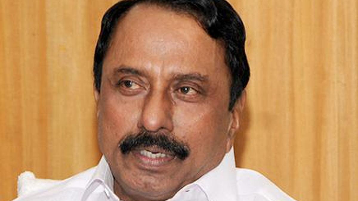 former-minister-sengottaiyan-reiterates-call-for-aiadmk-unity-in-tamil-nadu-as-‘deadline’-ends