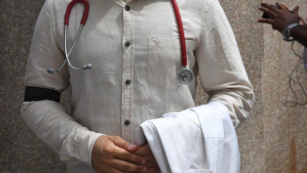 Maharashtra Doctors Strike Over Government Approval for Homeopath Registrations