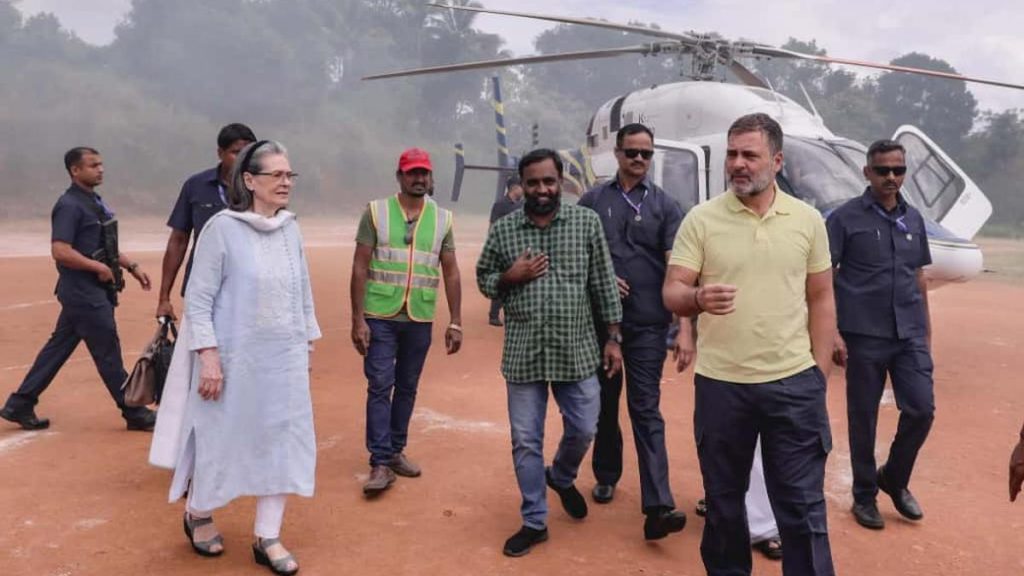 Rahul and Sonia Gandhi Attend AICC Meeting in Wayanad with KPCC Chief