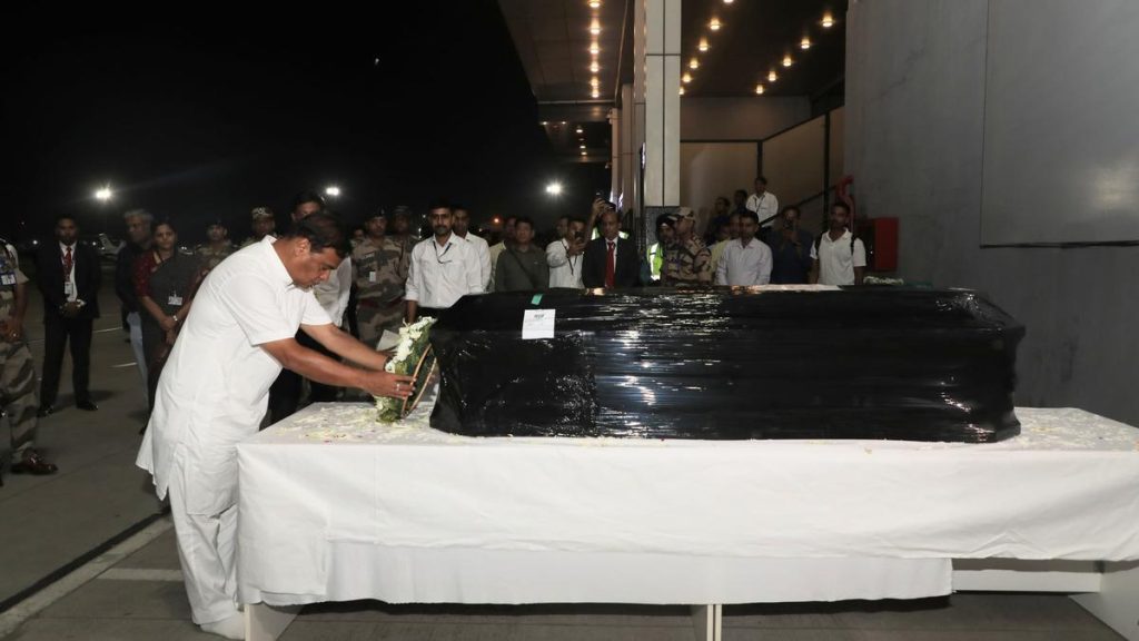 Chaos Erupts at Guwahati Airport as Fans Break Barricades Awaiting Zubeen's Mortal Remains