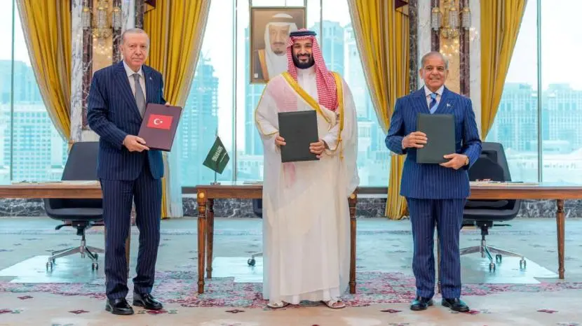Turkey, Pakistan, Saudi Arabia sign defence pact; Egypt may join