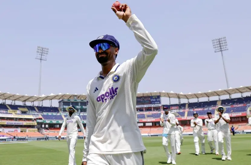 Manav Suthar impresses India spin coach with resilience in Colombo Test