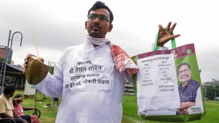 Jharkhand govt calls 6th round of talks, hunger striker's health fails