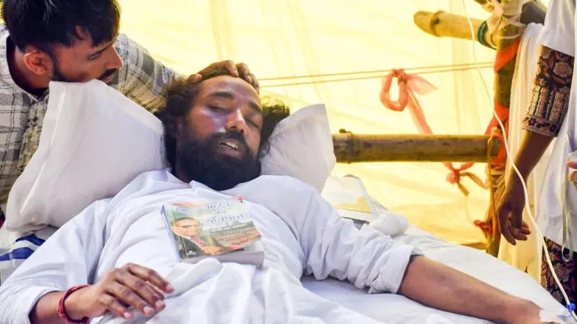 Jharkhand student leader's health worsens as government opens fresh talks