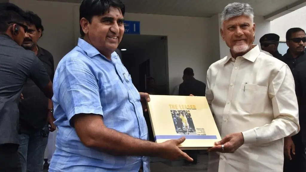 Vijayawada photojournalist wins IIPC Master of Photojournalism Award