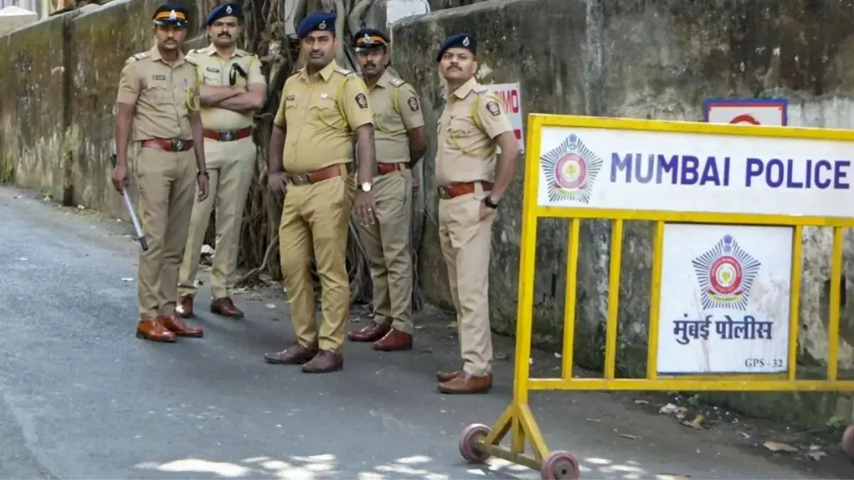 Navy sailor, wife, two children found dead in Mumbai home
