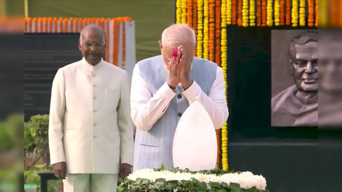 PM Modi, President Murmu pay tribute to Atal Bihari Vajpayee on death anniversary