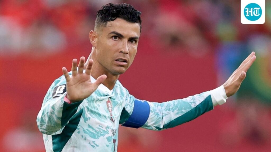 Chicharito says Ronaldo’s competitiveness was never arrogance