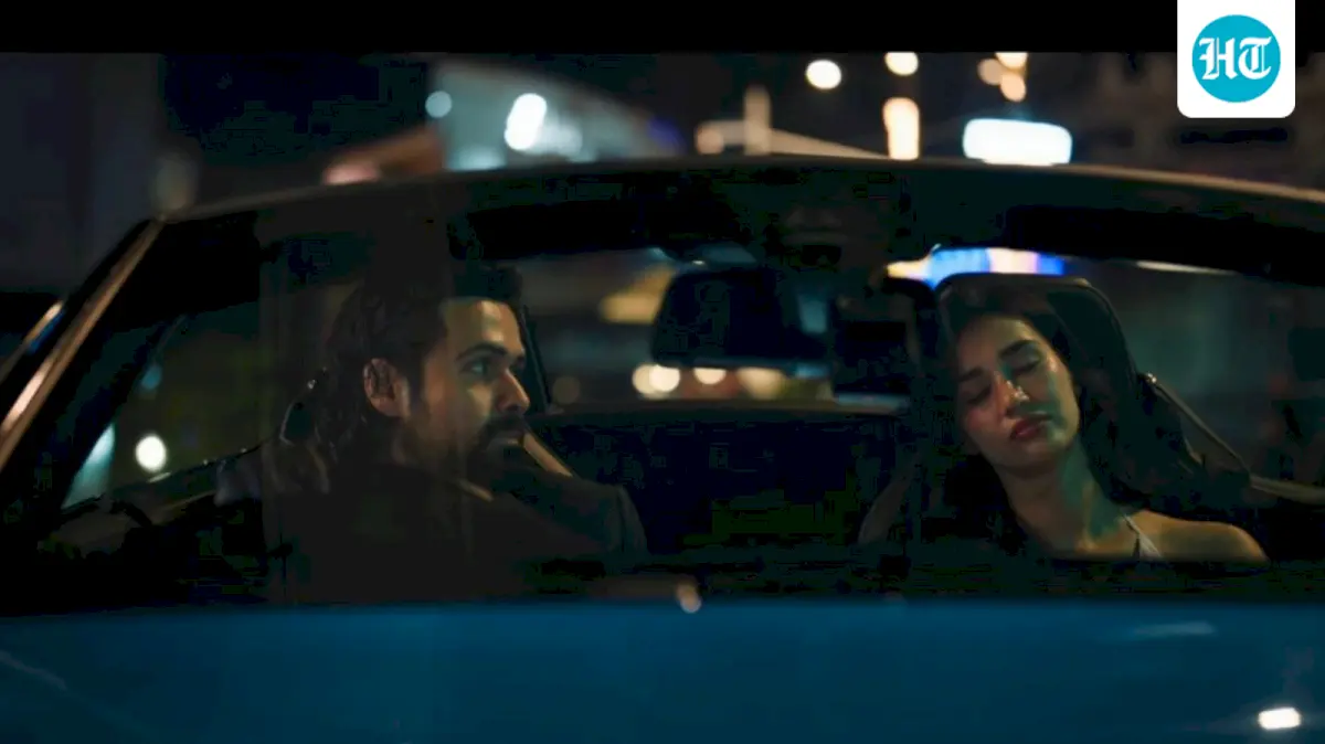Fans joke about no kissing scene in Emraan Hashmi's Awarapan 2