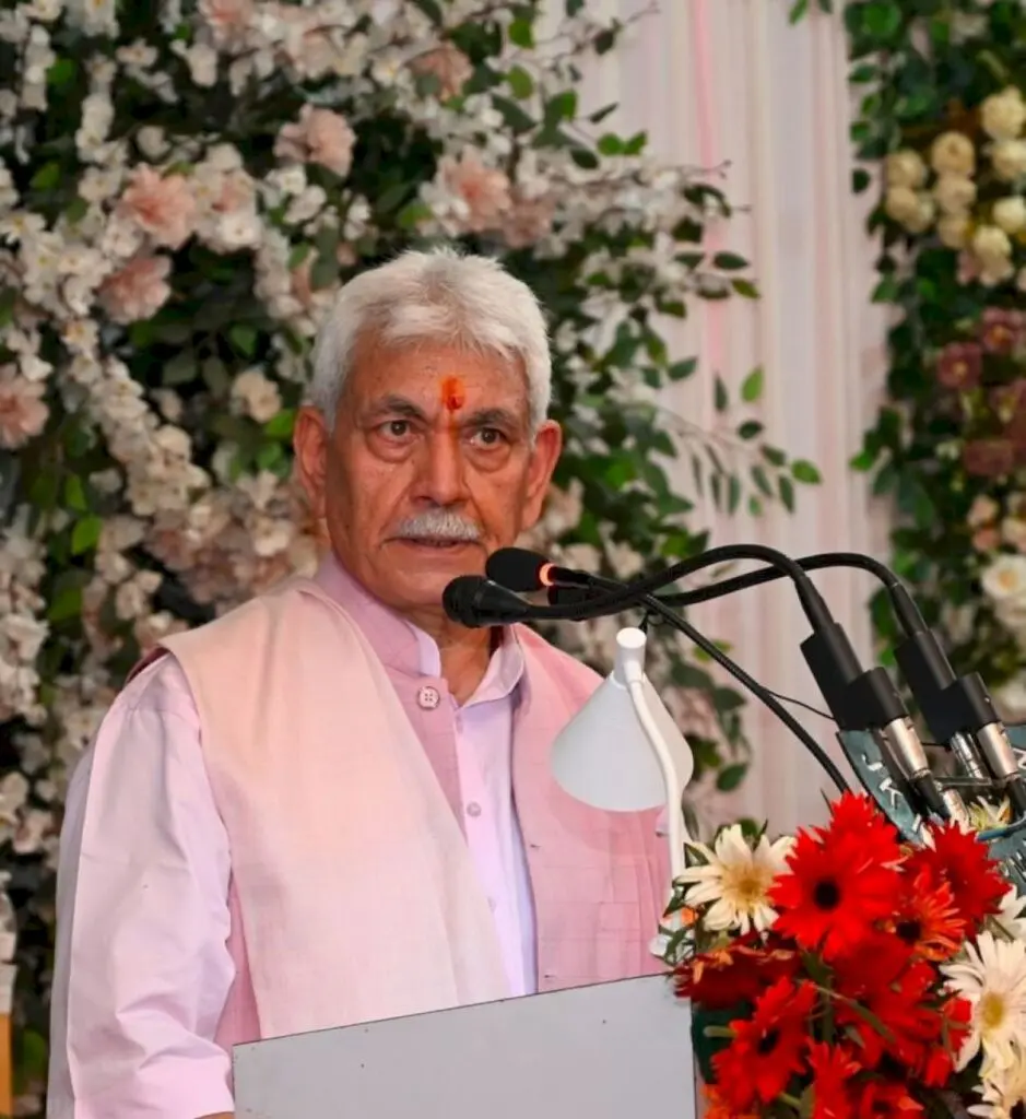 No need to worry, won't let peace be disrupted: J&K LG Sinha