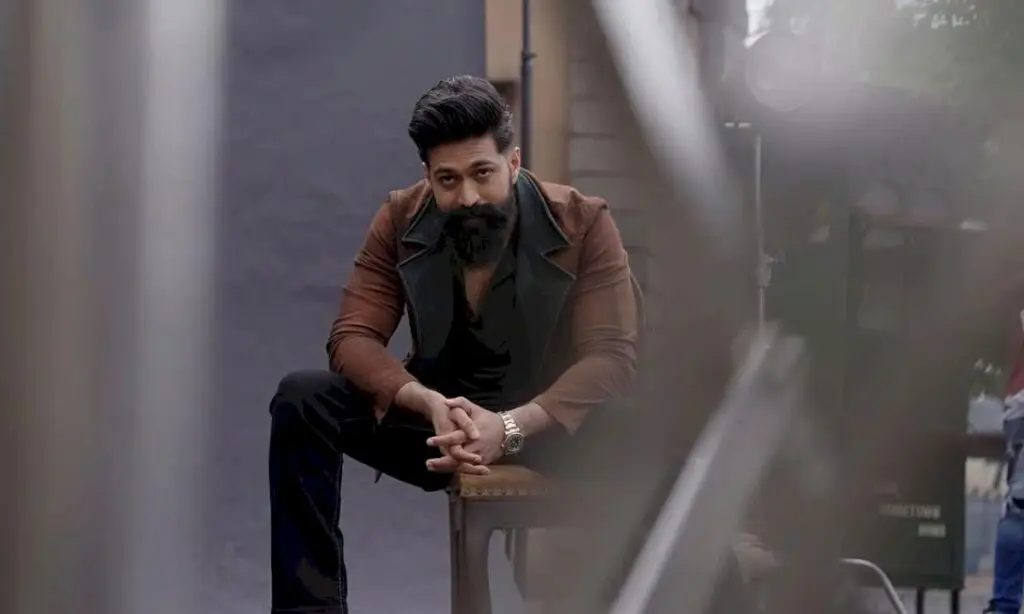 Yash credits Geetu Mohandas for pushing him beyond comfort zone