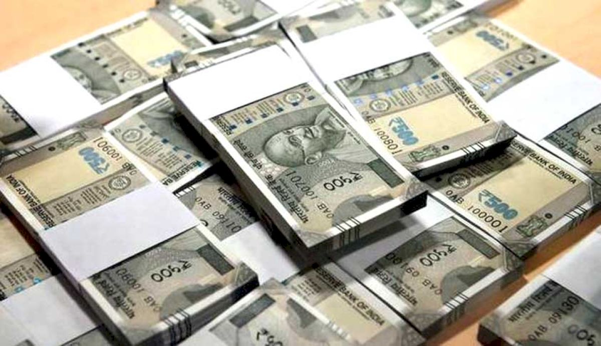 Karnataka High Court Refuses to Quash Cash-for-Bail FIR