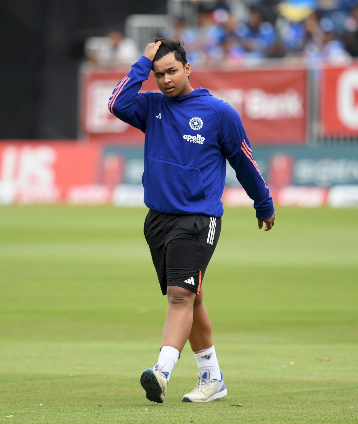 India bat first with three spinners as Sooryavanshi waits