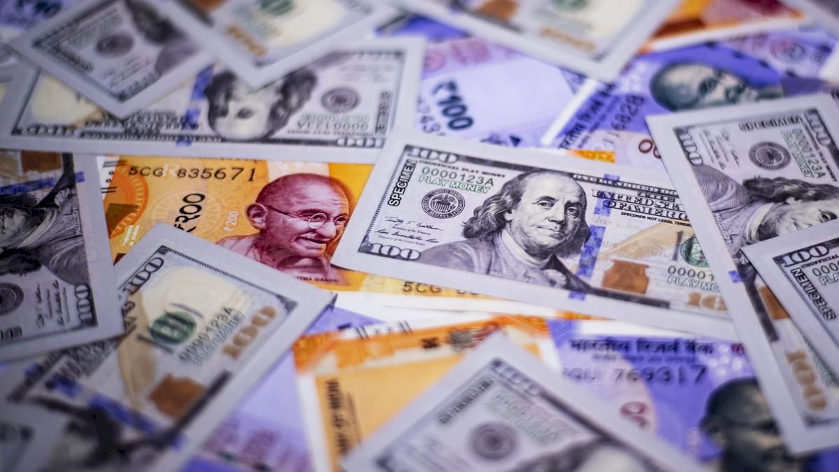 Rupee rises to 95.15 after RBI keeps repo rate unchanged