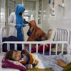 Afghan child malnutrition worsens as food aid faces funding cuts