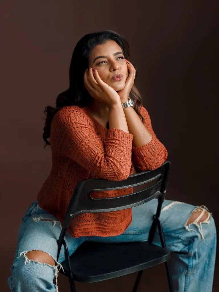 Aishwarya Rajesh stuns in candid sweater look