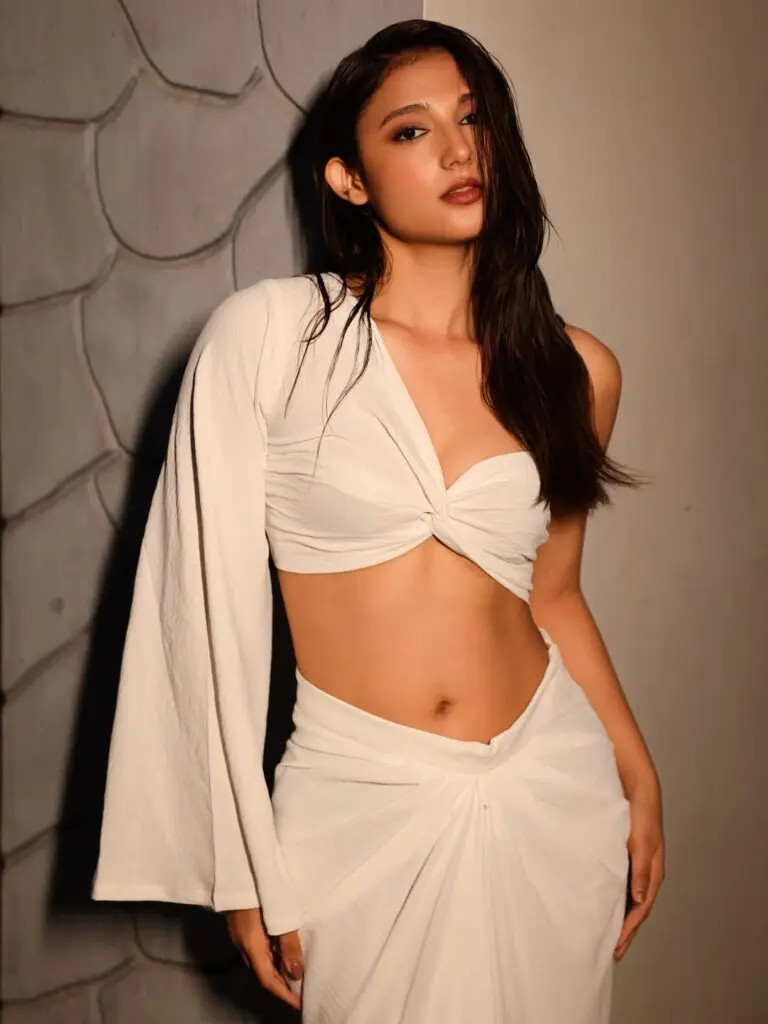 Ritika Nayak showcases modern elegance in new photoshoot
